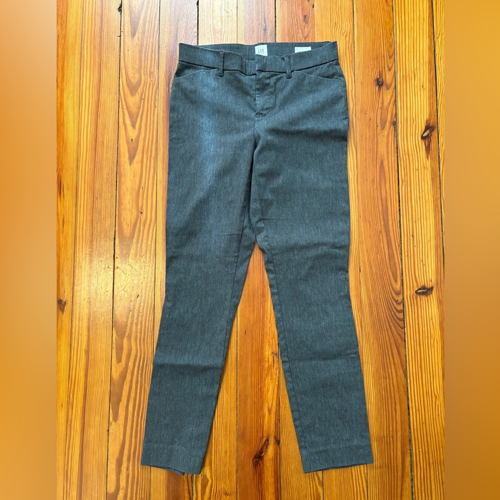 GAP Charcoal Cropped Women's Pants